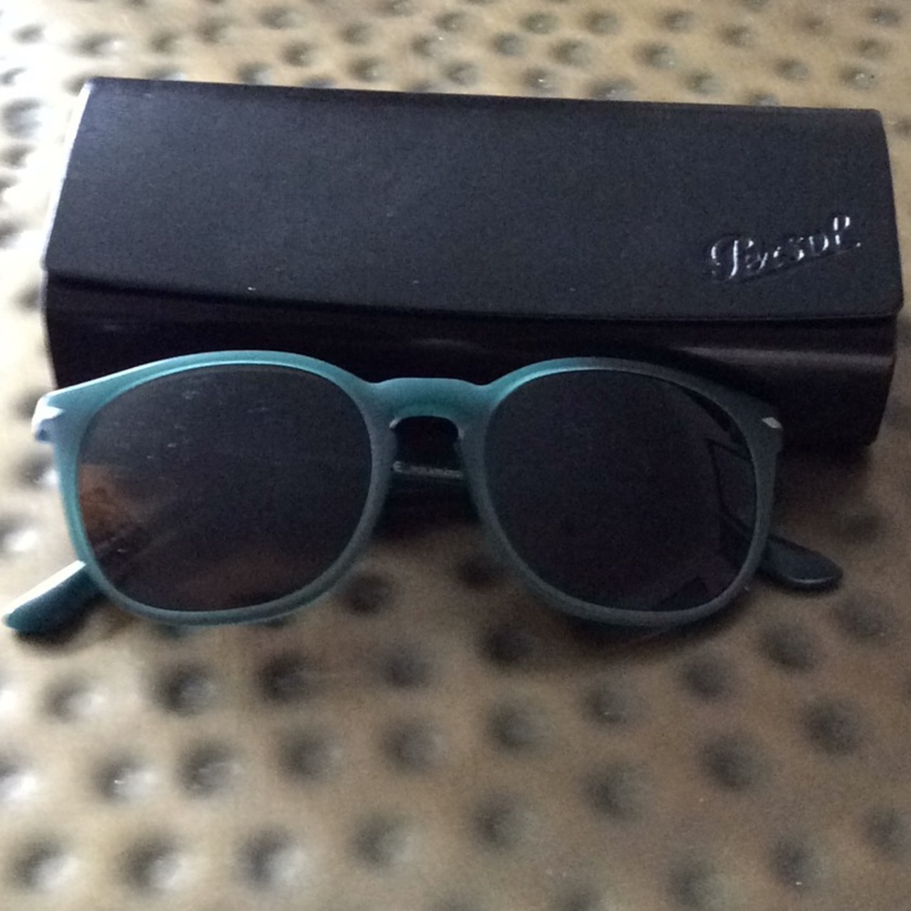 PERSOL SUNGLASSES HANDMADE IN ITALY